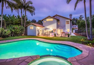 2070 Tiffany Dr, Oceanside, CA 92056