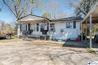 144 Beauregard St, Lake City, SC 29560