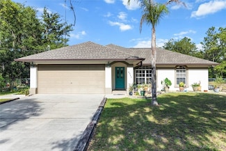 8540 N Maple Ave, Crystal River, FL 34428