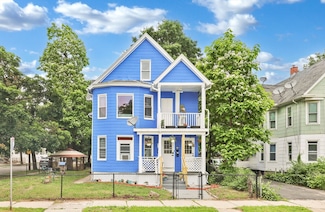 292-294 Orange St, Springfield, MA 01108