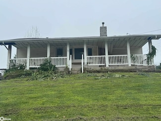 822 E Walden St, Centerville, IA 52544
