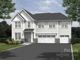 5411 Deerview Ct, Charlotte, NC 28270