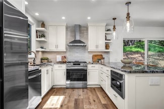 821 Crater Camp Dr, Calabasas, CA 91302