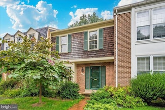 10006 Maple Leaf Dr, Montgomery Village, MD 20886