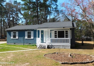 12102 X Way Rd, Laurinburg, NC 28352