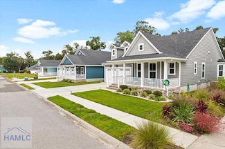 231 Village Dr, Midway, GA 31320