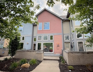 1402 Newman Ave, Lakewood, OH 44107