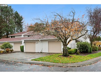 3320 NE 29th St Unit 18, Gresham, OR 97030