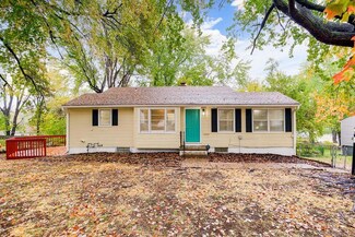 9800 Plymouth Ln, Raytown, MO 64133