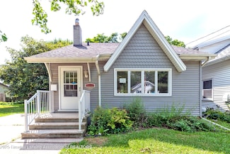 511 N Foster Ave, Lansing, MI 48912