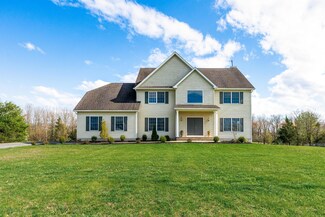 11 Cutter Ct, Cream Ridge, NJ 08514