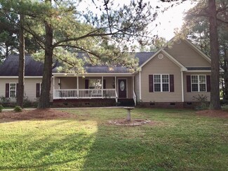 103 Majestic Dr, Princeton, NC 27569