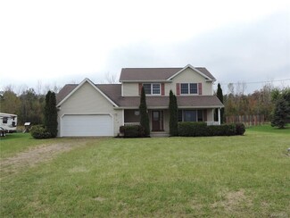 5266 Subbera Rd, Lockport, NY 14094