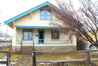 259 NE Dayton St, John Day, OR 97845