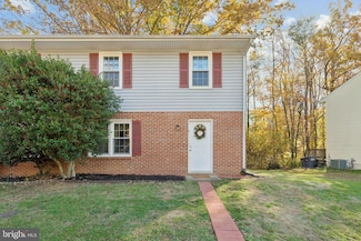 5 Evergreen Ln, Stafford, VA 22554