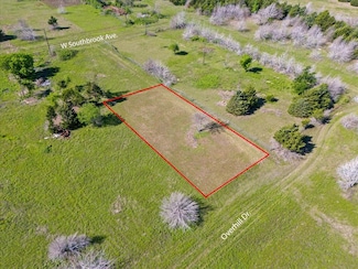 155 Overhill Dr, Glenn Heights, TX 75154
