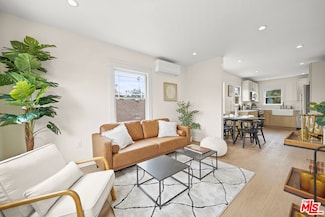 211 N Avenue 57, Los Angeles, CA 90042