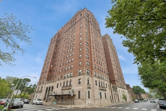 6700 S Crandon Ave Unit 7B, Chicago, IL 60649