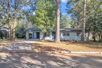 1912 NW 43rd Ave, Gainesville, FL 32605