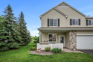 9762 Vagabond Ln N, Osseo, MN 55311