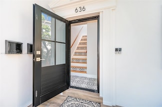 636 Malaga Ave Unit 2, Coral Gables, FL 33134