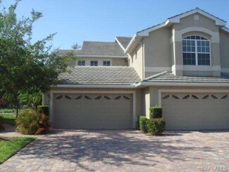 5866 Three Iron Dr Unit 203, Naples, FL 34110