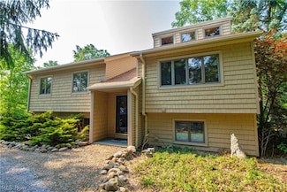 4459 Remsen Rd, Medina, OH 44256