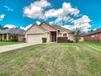 5774 Shannon Dr, Shreveport, LA 71129