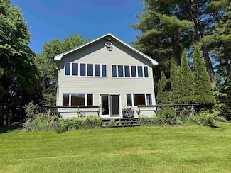 782 North St, Wells, VT 05774