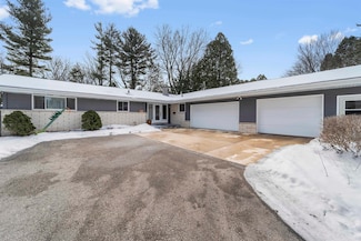 1413 Lewon Dr, Madison, WI 53711