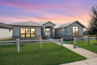 1304 Meyer Pkwy, New Braunfels, TX 78132