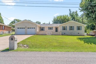 213 Mark Dr, Hopkinsville, KY 42240