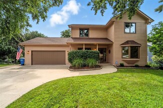 3308 SW 33rd St, Des Moines, IA 50321