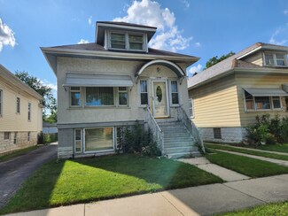 4140 Rose Ave, Lyons, IL 60534
