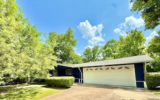 613 Harper St, Kerrville, TX 78028