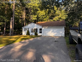 7948 E Cedar Lake Dr, Greenbush, MI 48738