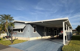 1006 Eagle Dr, Winter Haven, FL 33881