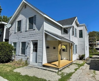71 Hickok St, Winooski, VT 05404
