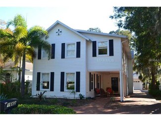 1662 Prospect St, Sarasota, FL 34239