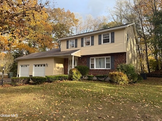 4004 Lynwood Ct, Schenectady, NY 12303