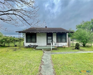 1903 S Laurent St, Victoria, TX 77901