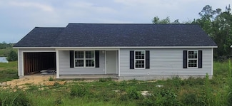 933 Evergreen Ln, Douglas, GA 31533