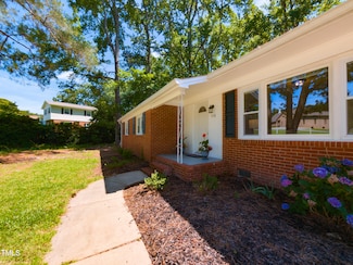 438 N Hickory St, Angier, NC 27501