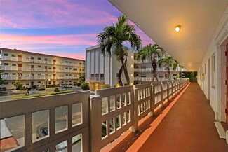 4000 NW 44th Ave Unit 203, Lauderdale Lakes, FL 33319