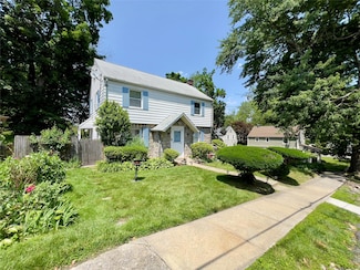 11 Crest Ave, Mount Vernon, NY 10550