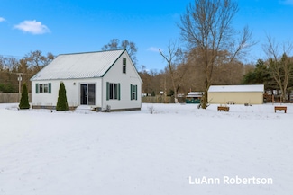 12838 Lincoln St, Grand Haven, MI 49417