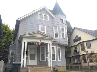 94 Locust St, Rochester, NY 14613