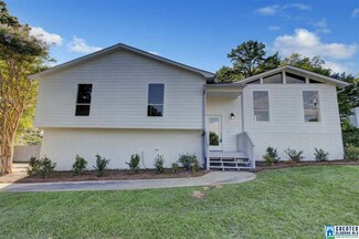 1064 Michelle Cir, Birmingham, AL 35215