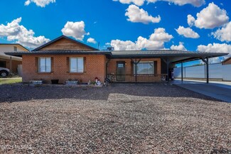 8620 E 26th Place, Tucson, AZ 85710