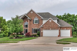 18325 Dupont Cir, Omaha, NE 68130